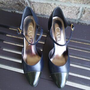 Luxury Italian Casada Navy Heels - size 5